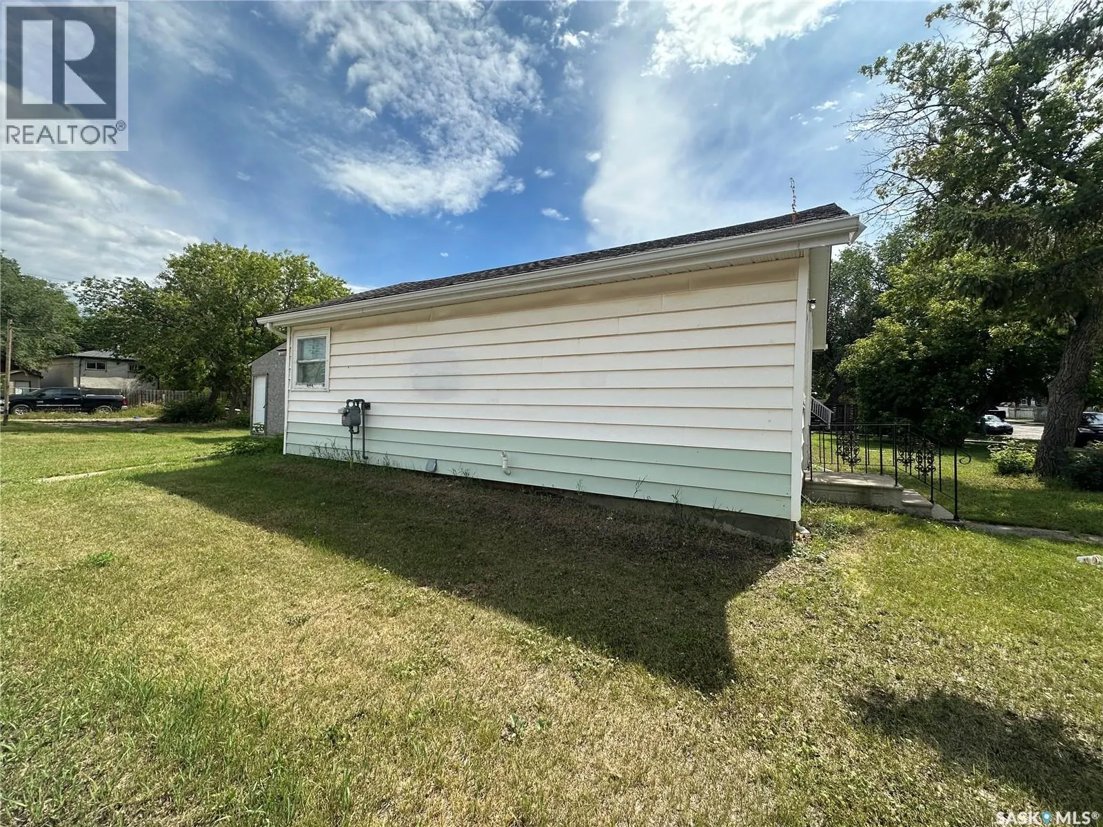 701 Garnet STREET