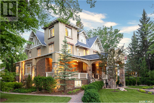 870 University DRIVE, Saskatoon