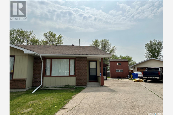 42 COTTONWOOD BAY, Regina