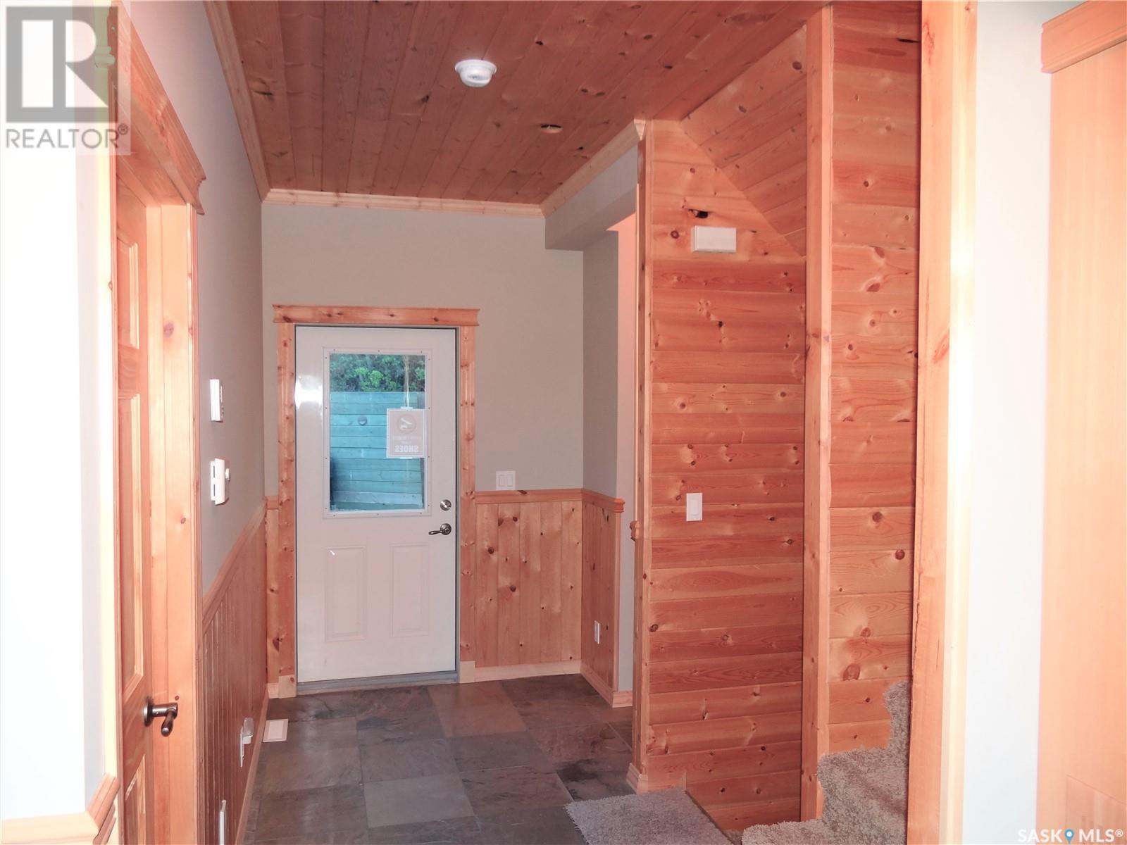 6 Joanette DRIVE