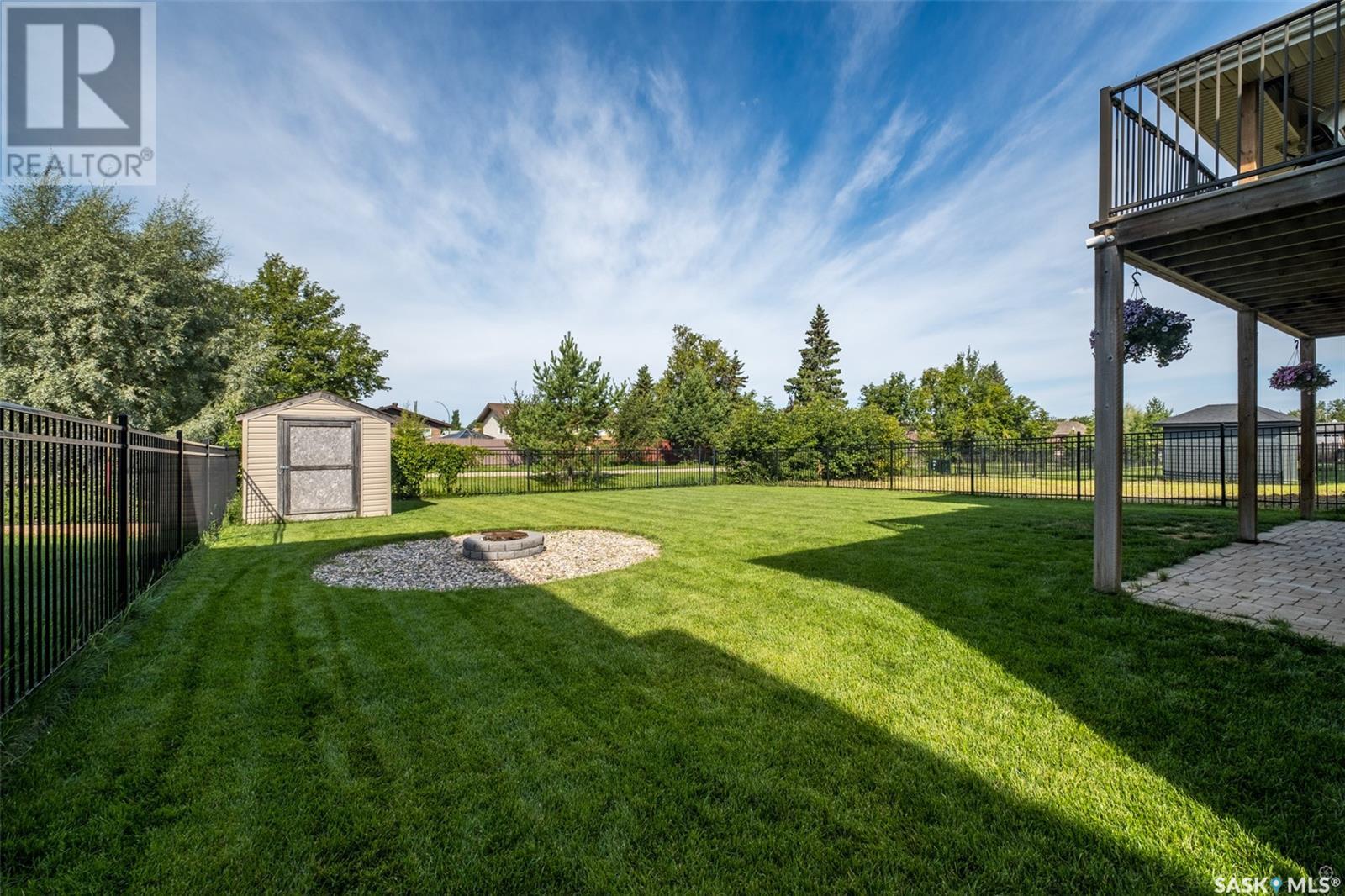 5 Gurney CRESCENT