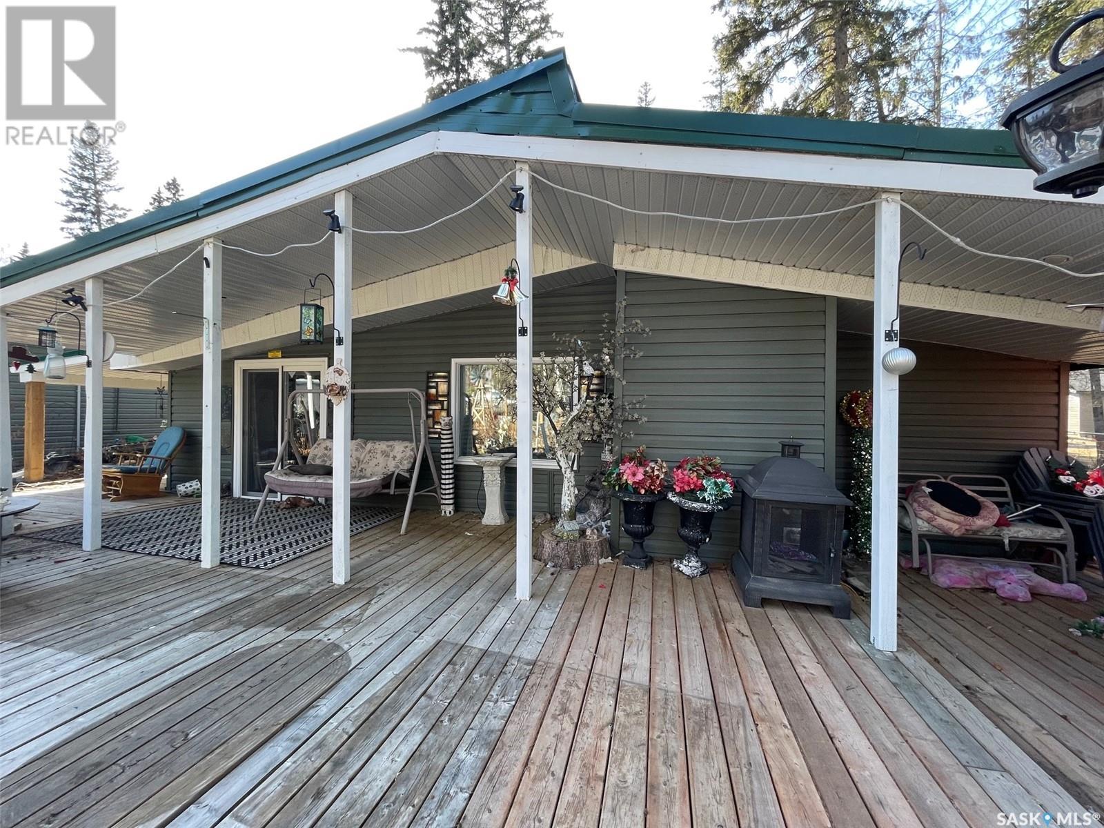 218 Kaldor AVENUE