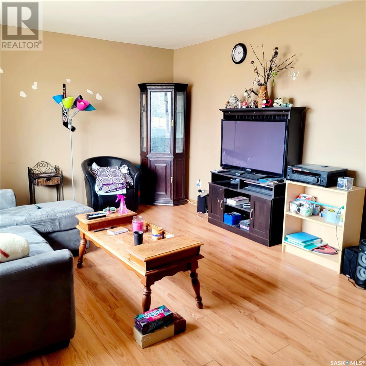 1550 14th AVENUE W