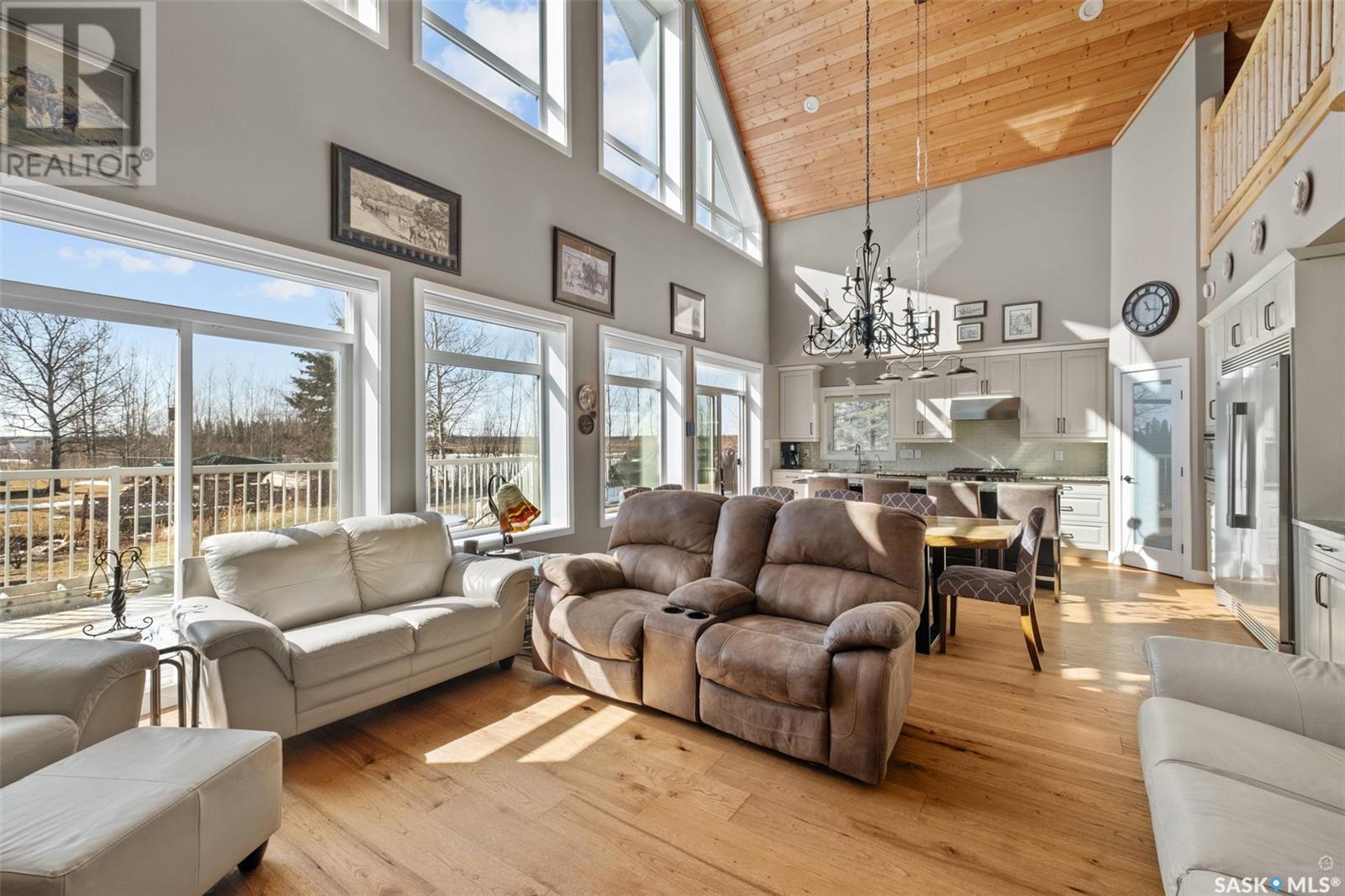 3 Wayne PLACE