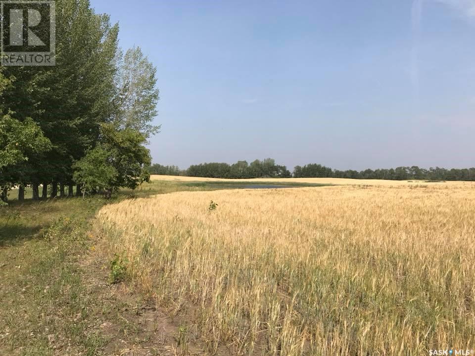 Land, Siwak Road