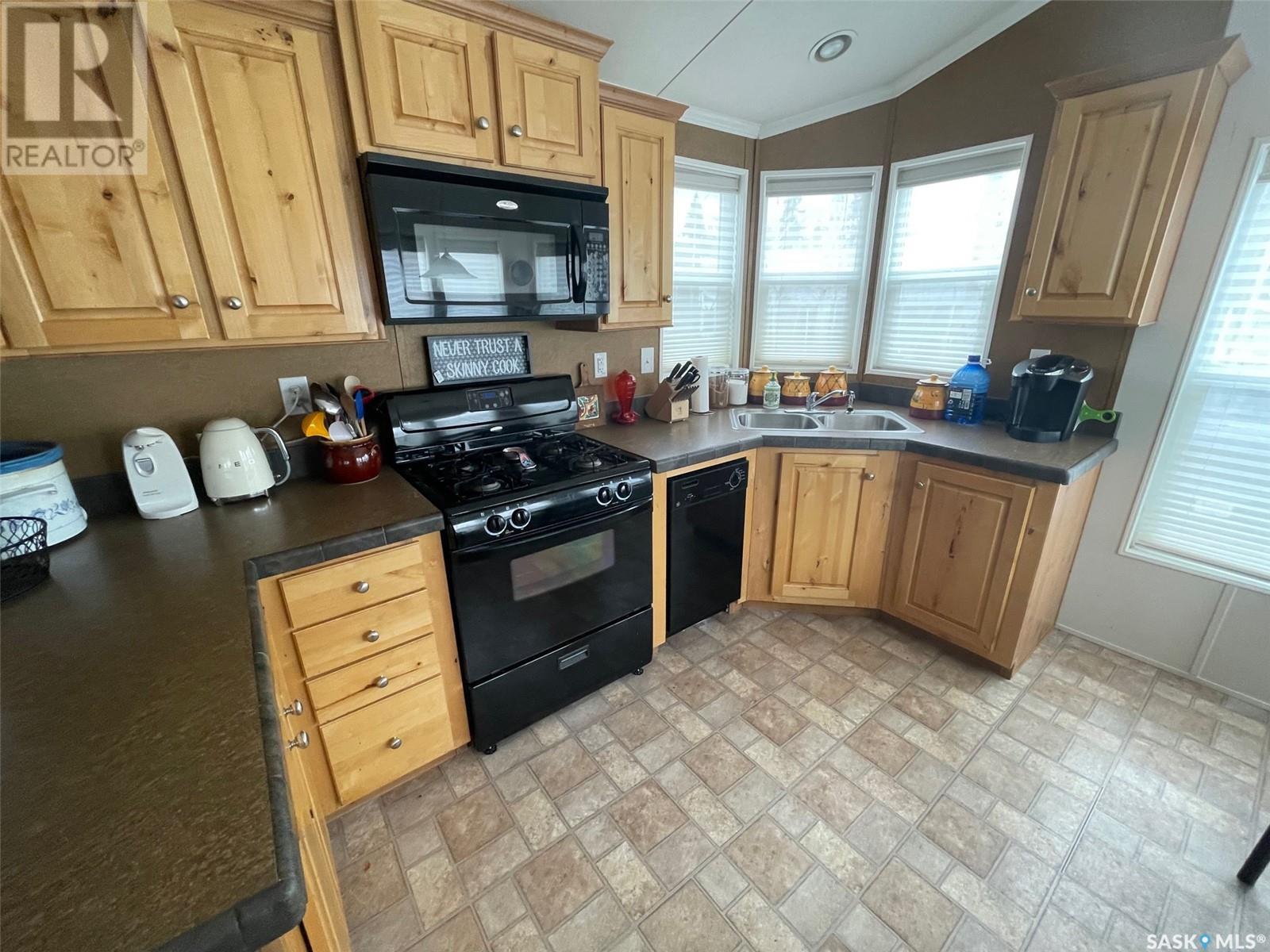 C21 150 Okema Beach ROAD