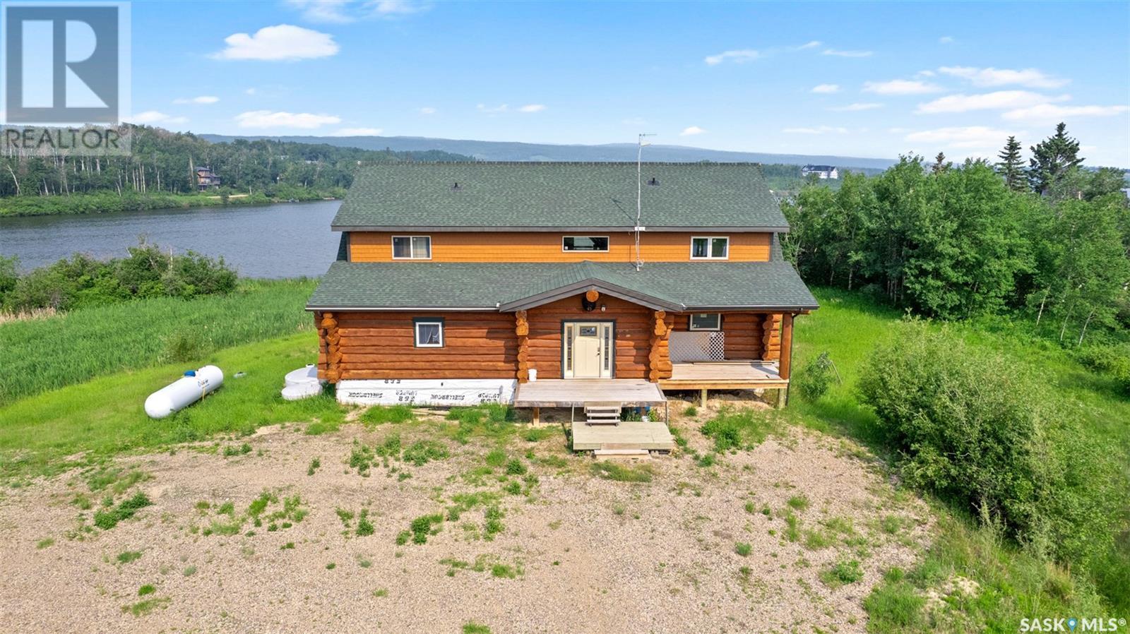 Waterfront Paradise Log Home