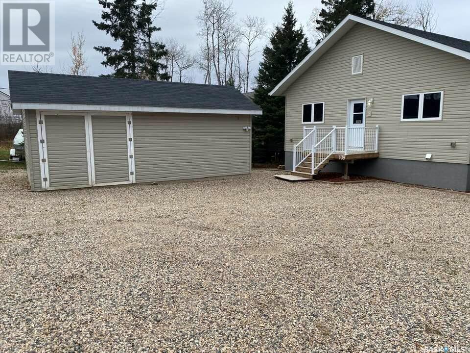 109 Jacobsen DRIVE