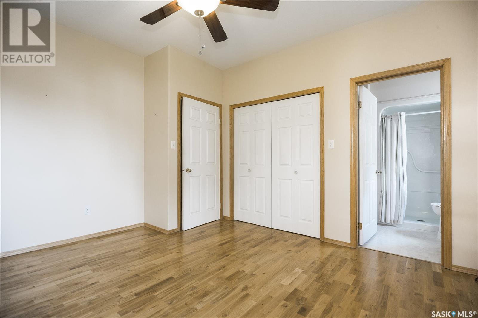 110 1st AVENUE W