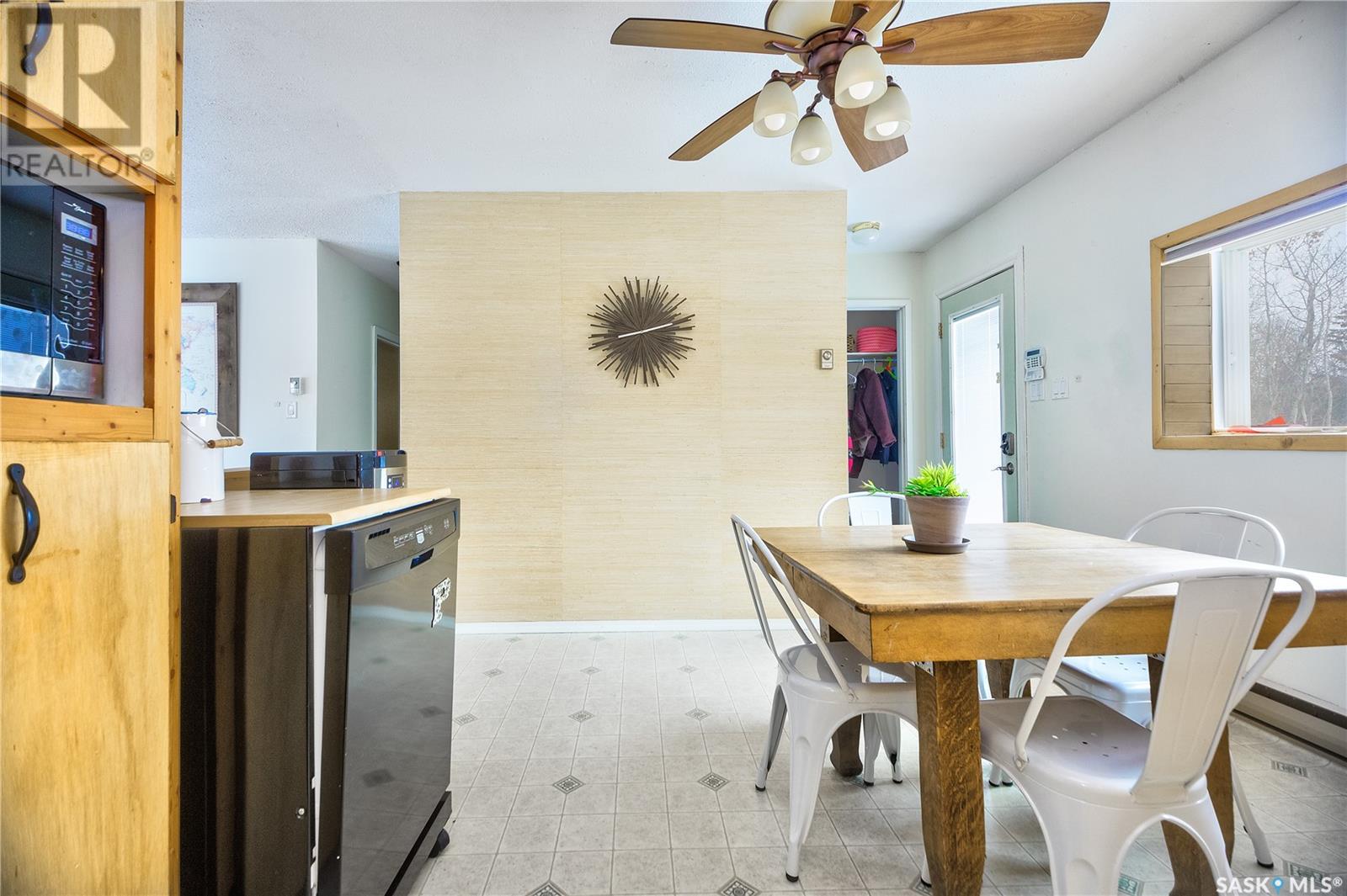 123 Burberry ROAD