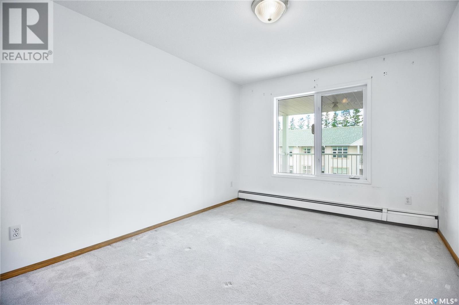 318 305 34th STREET W