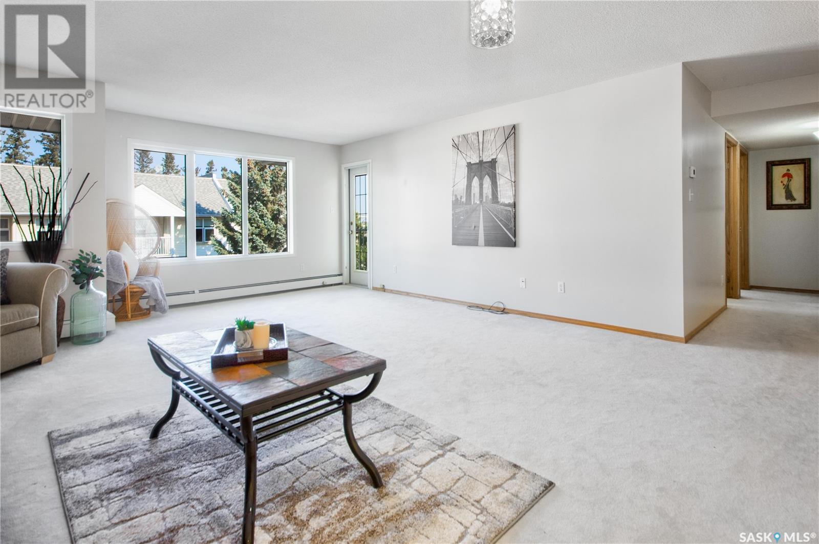 318 305 34th STREET W