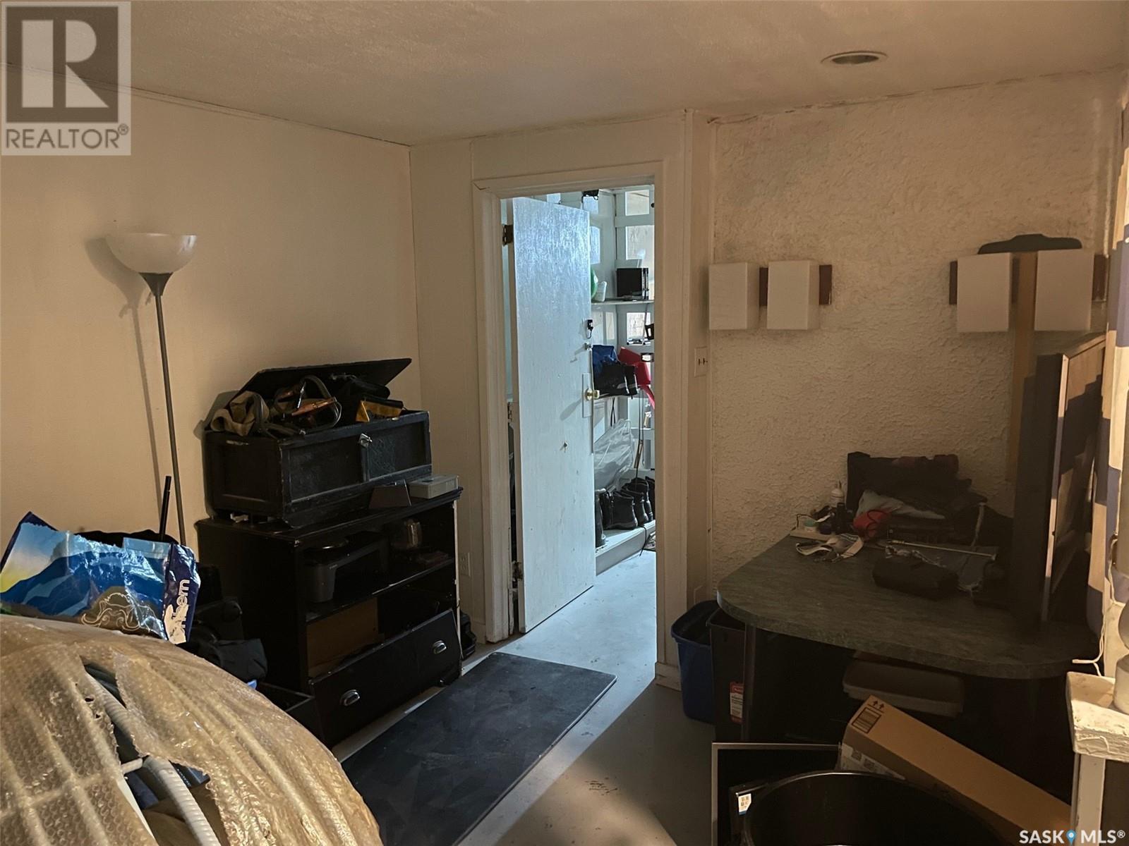 1250 12th STREET W