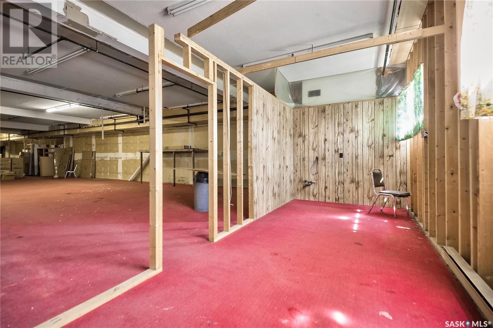 36 13th STREET W