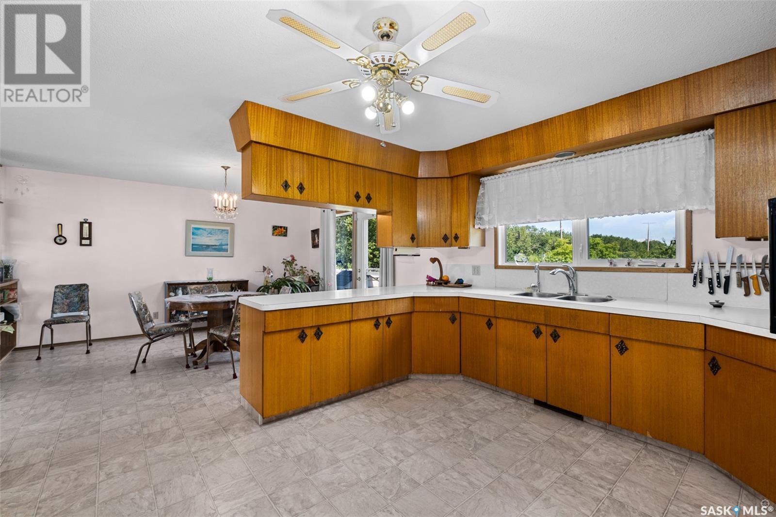Schoettler Acreage Spruce Home