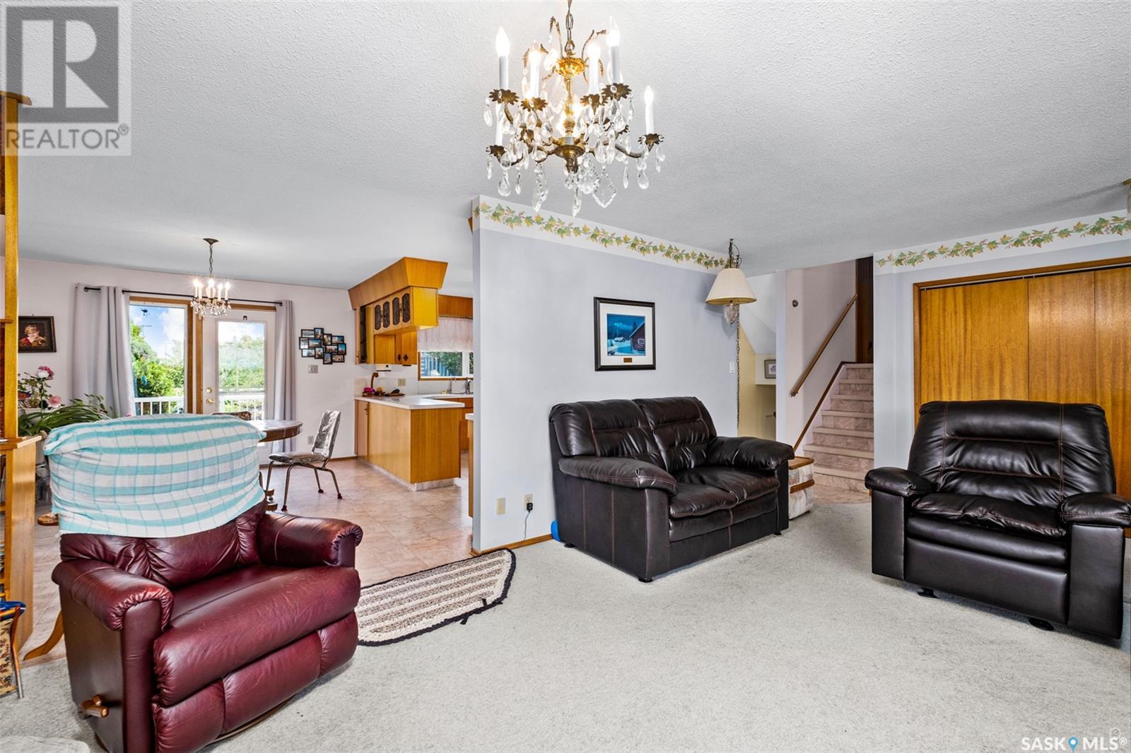 Schoettler Acreage Spruce Home