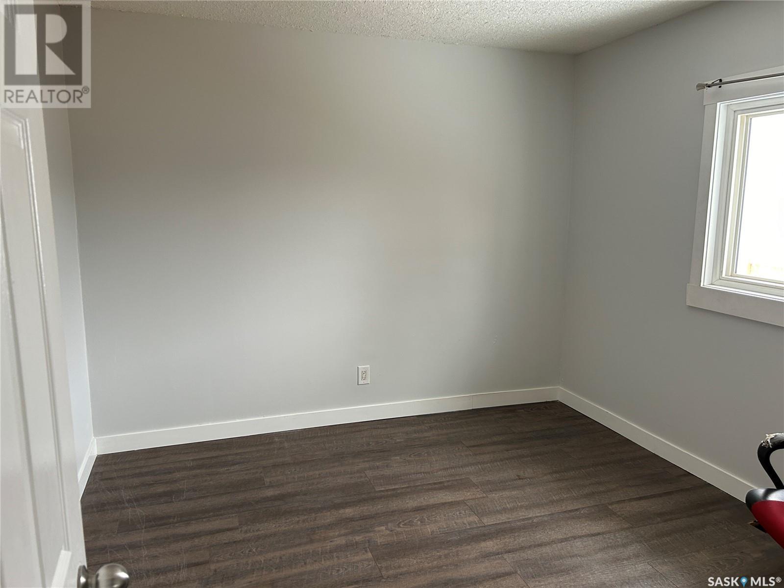1230 1st STREET E