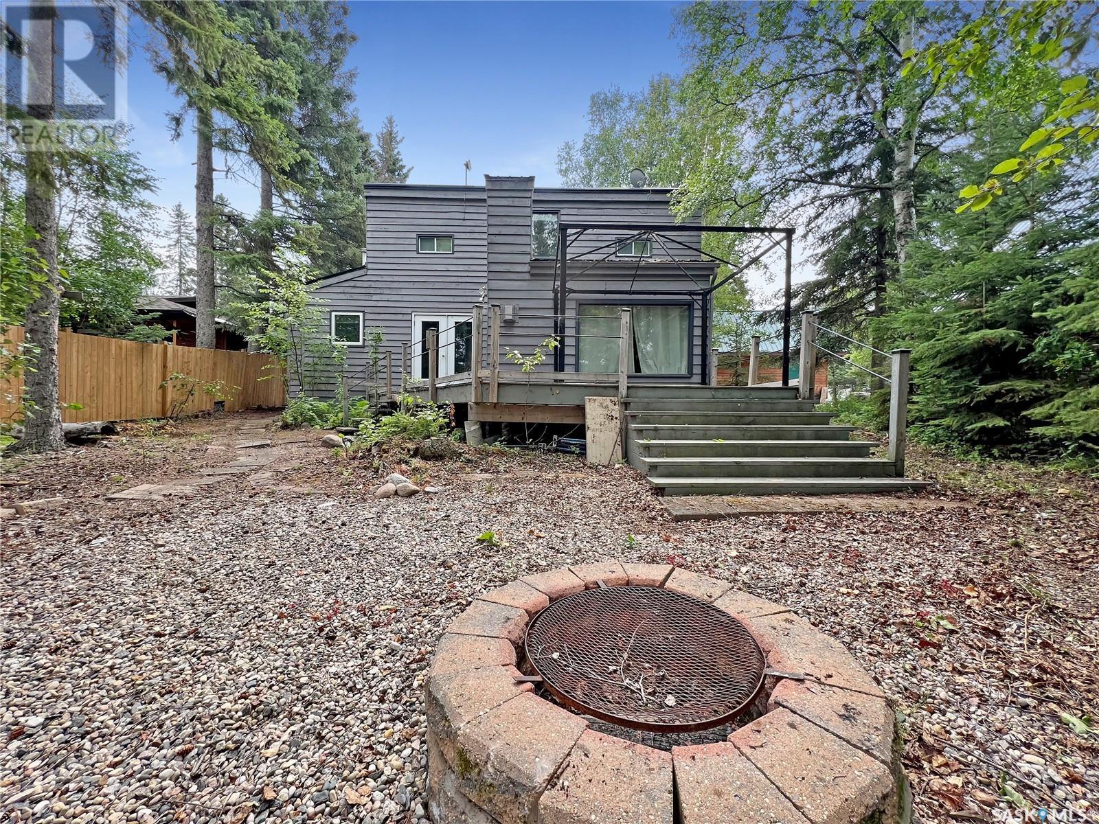 18 Sanderman DRIVE