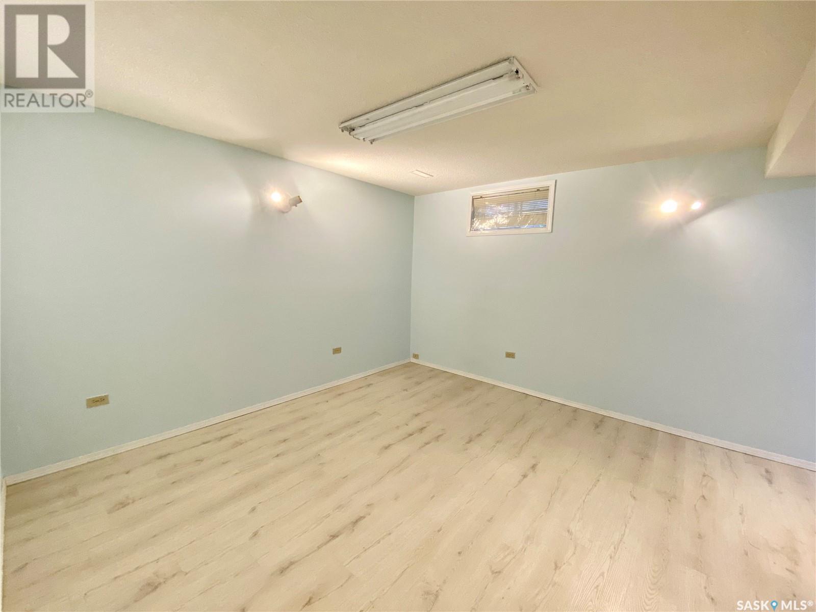 1482 Sibbald CRESCENT
