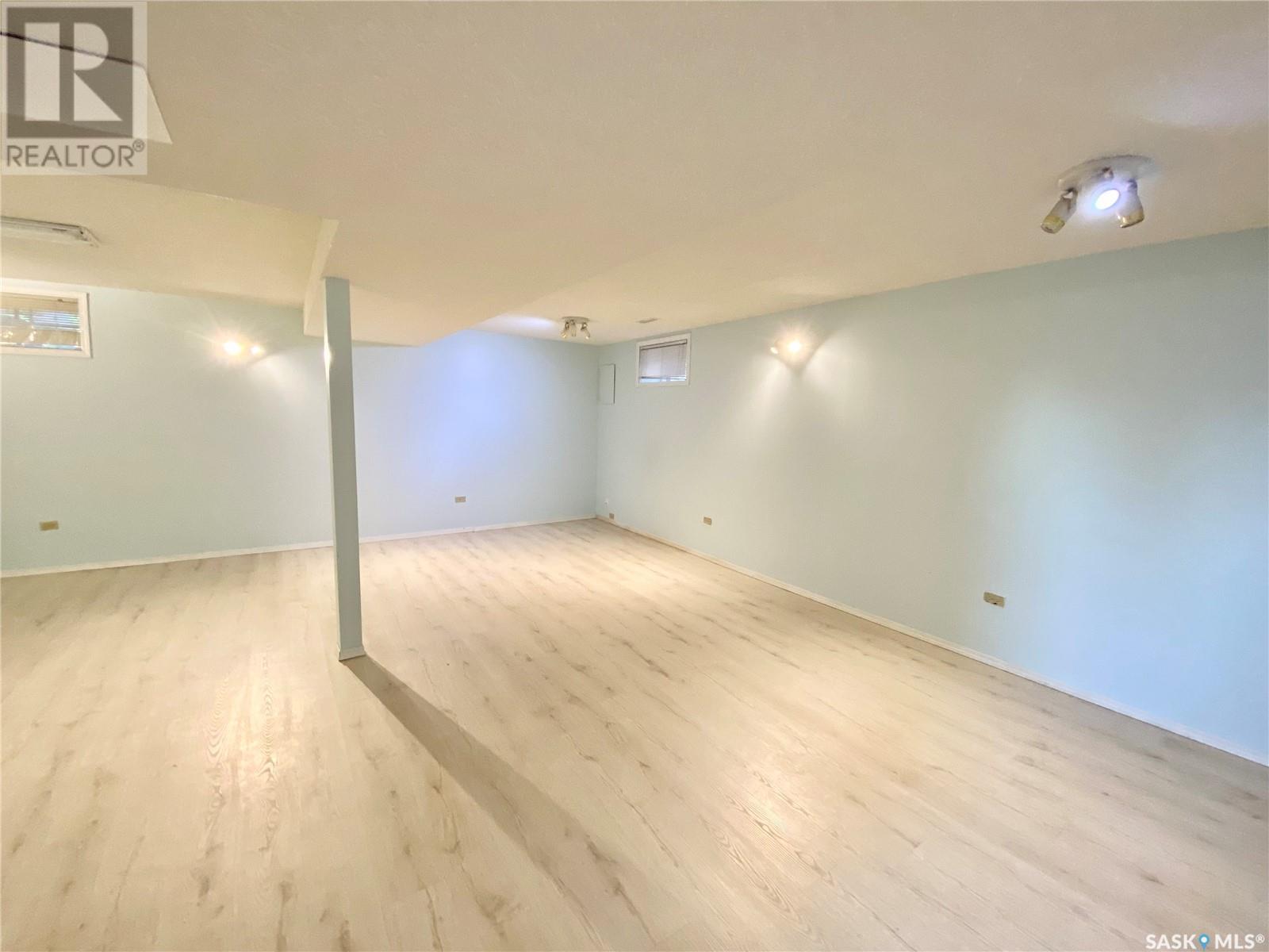 1482 Sibbald CRESCENT