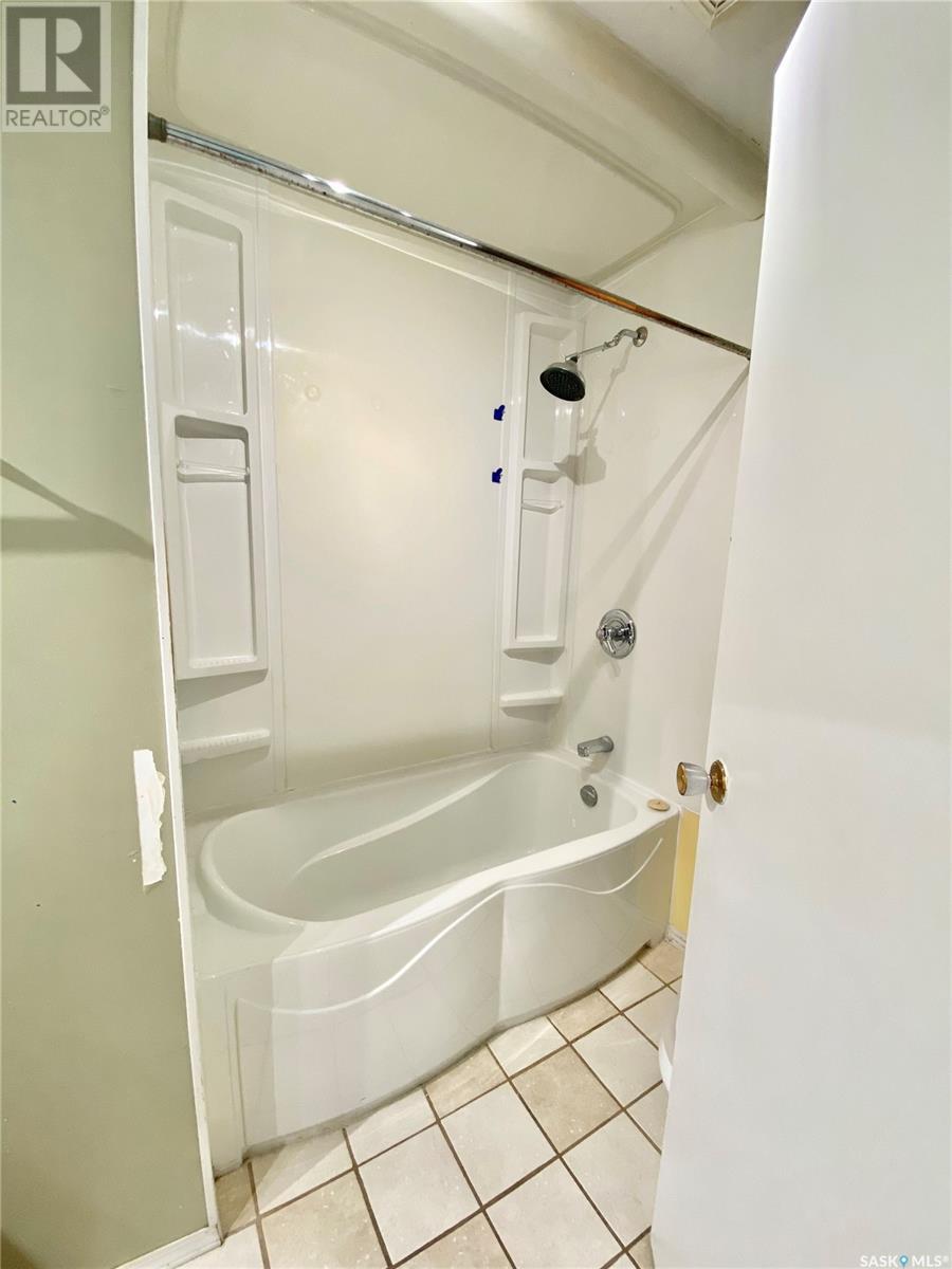 1482 Sibbald CRESCENT