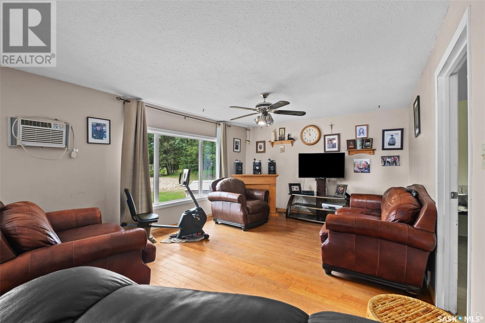 402 Aspen Place