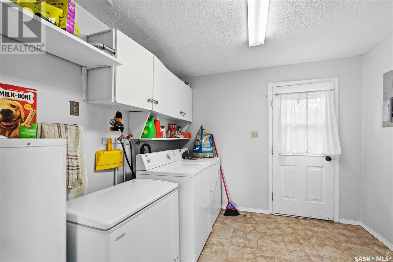 402 Aspen Place