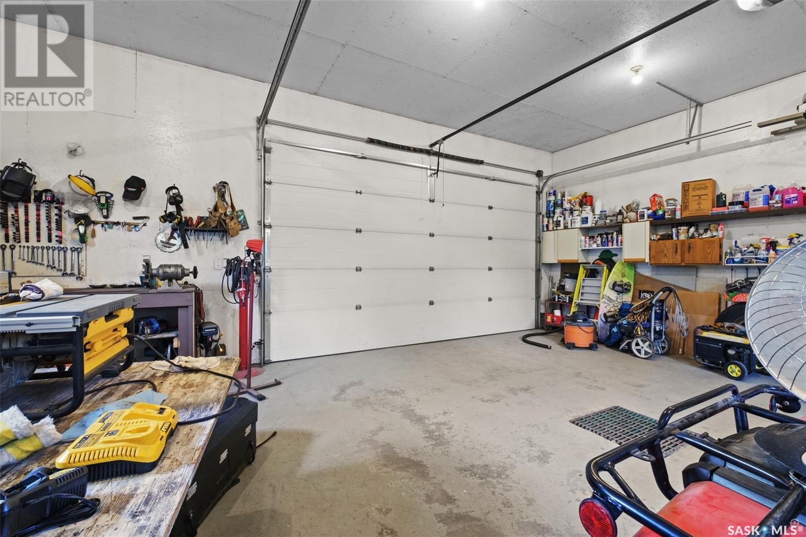 402 Aspen Place