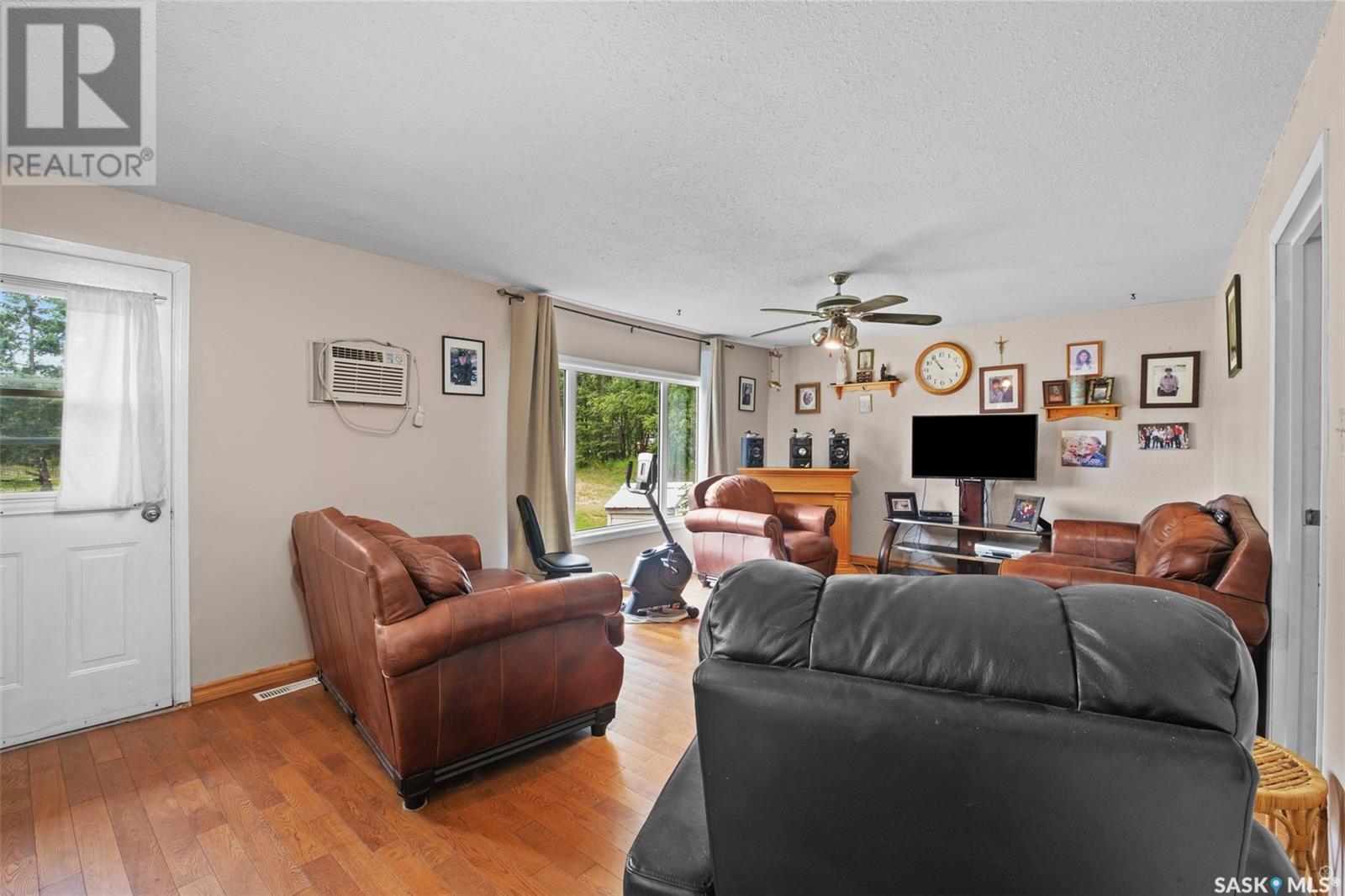 402 Aspen Place