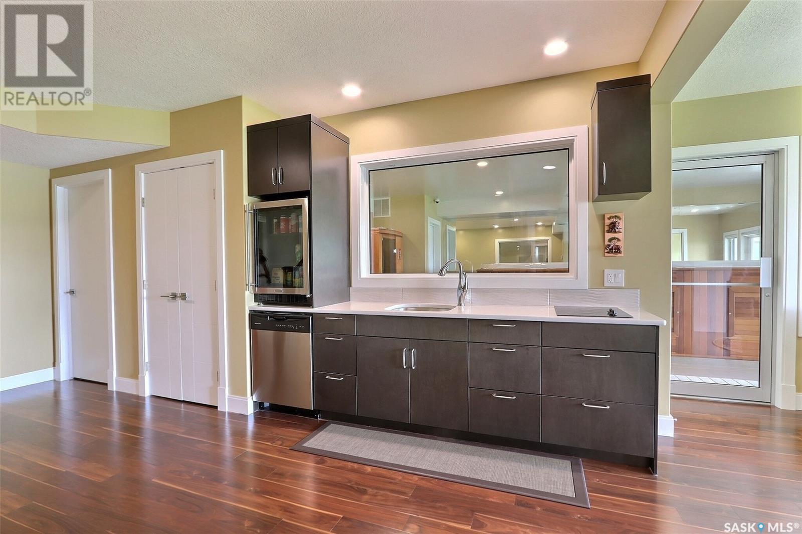 3037 Lakeview DRIVE