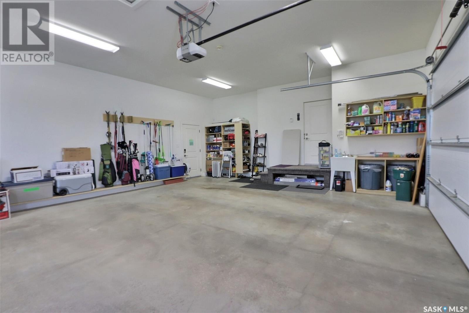 3037 Lakeview DRIVE