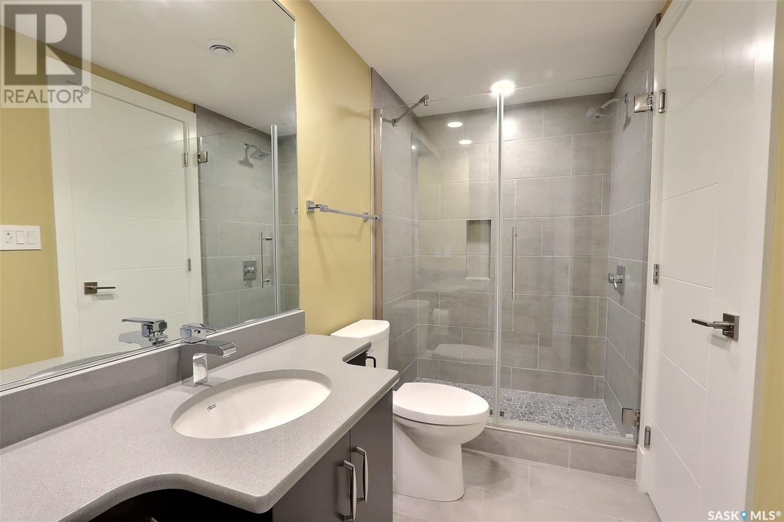 3037 Lakeview DRIVE