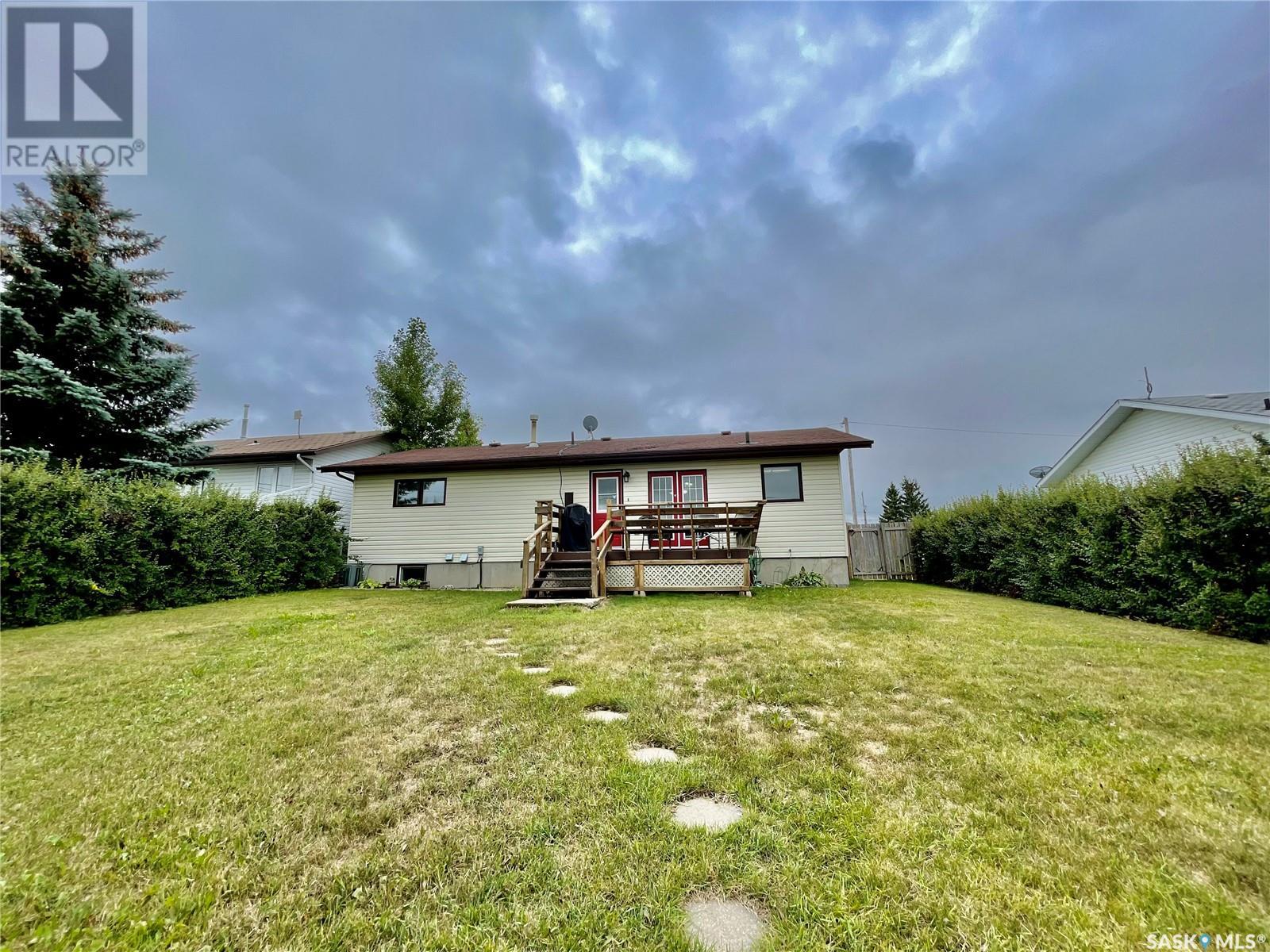 13 Poplar DRIVE