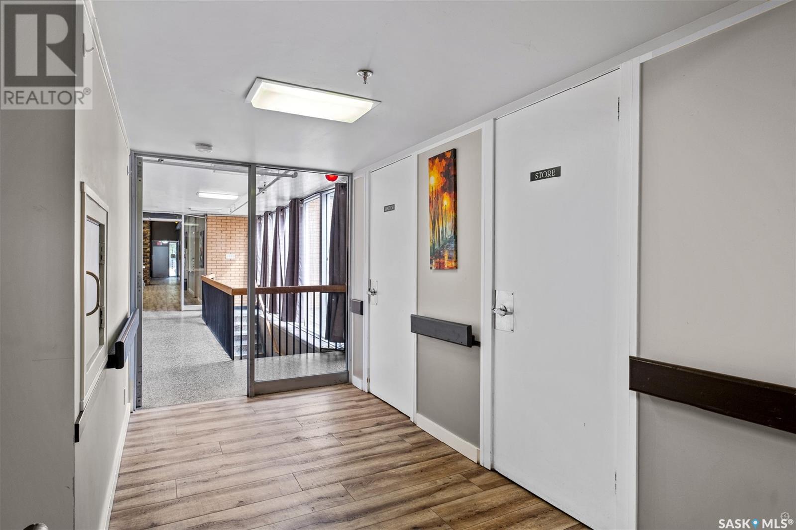 701 13th STREET W