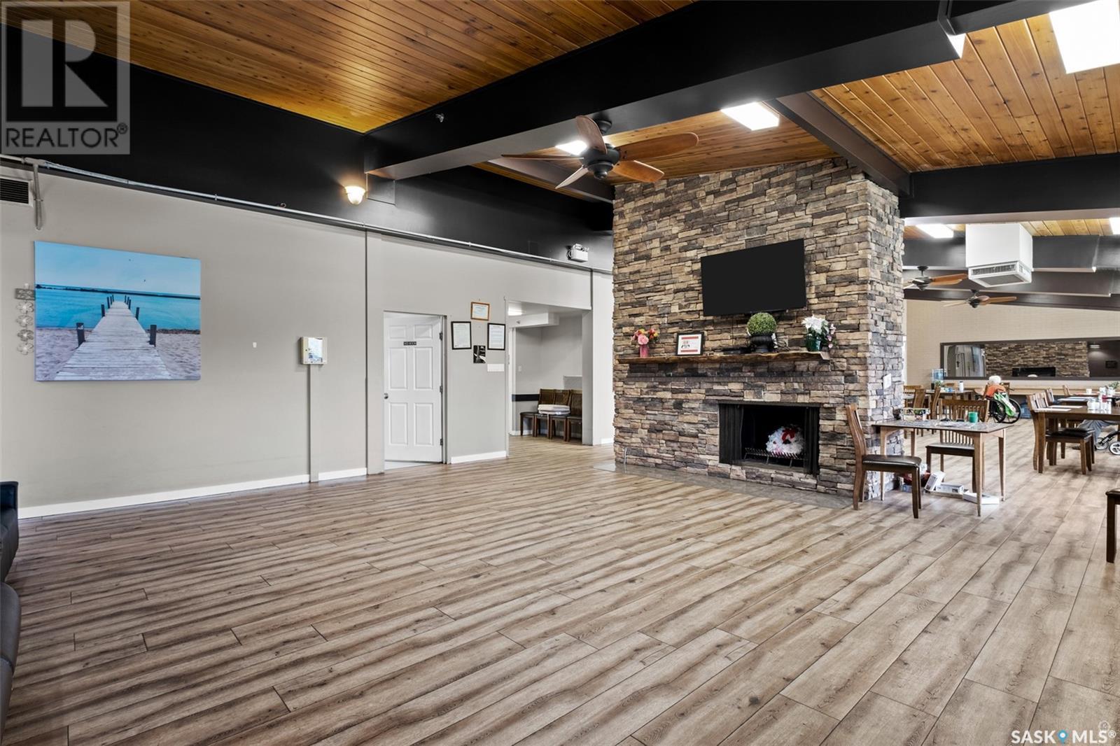 701 13th STREET W