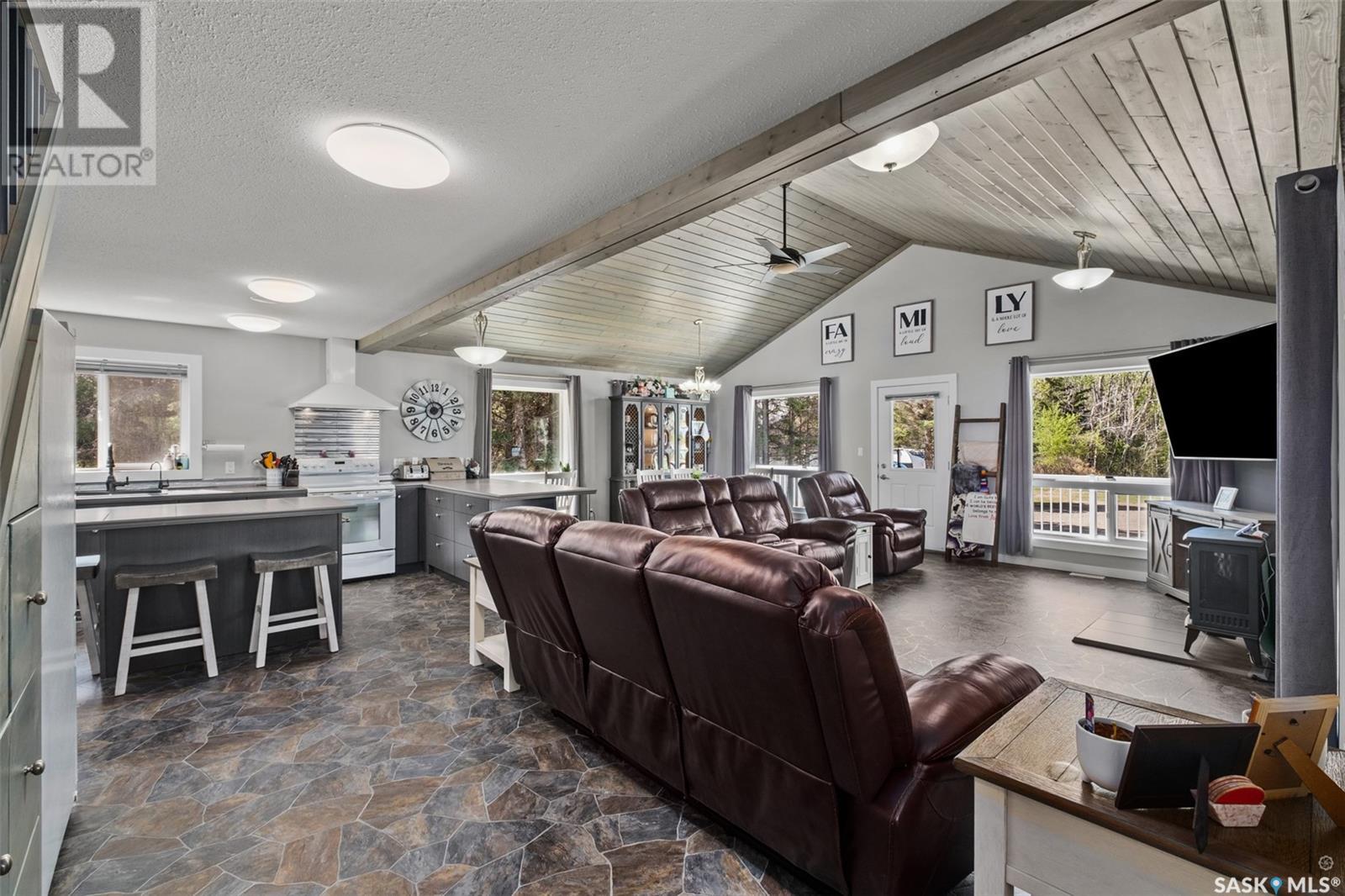 RM of Buckland Acreage