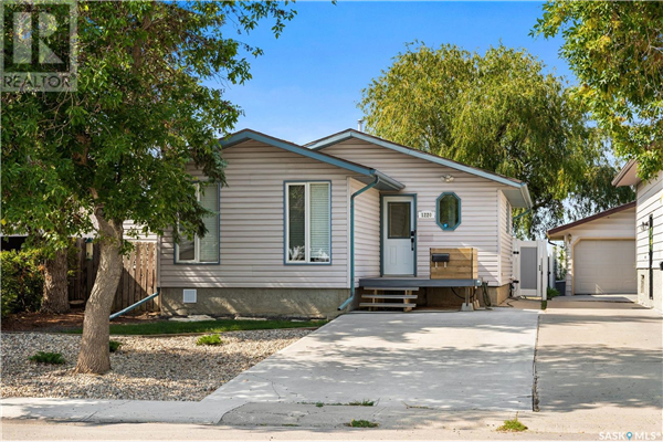 1220 Courtney STREET, Regina