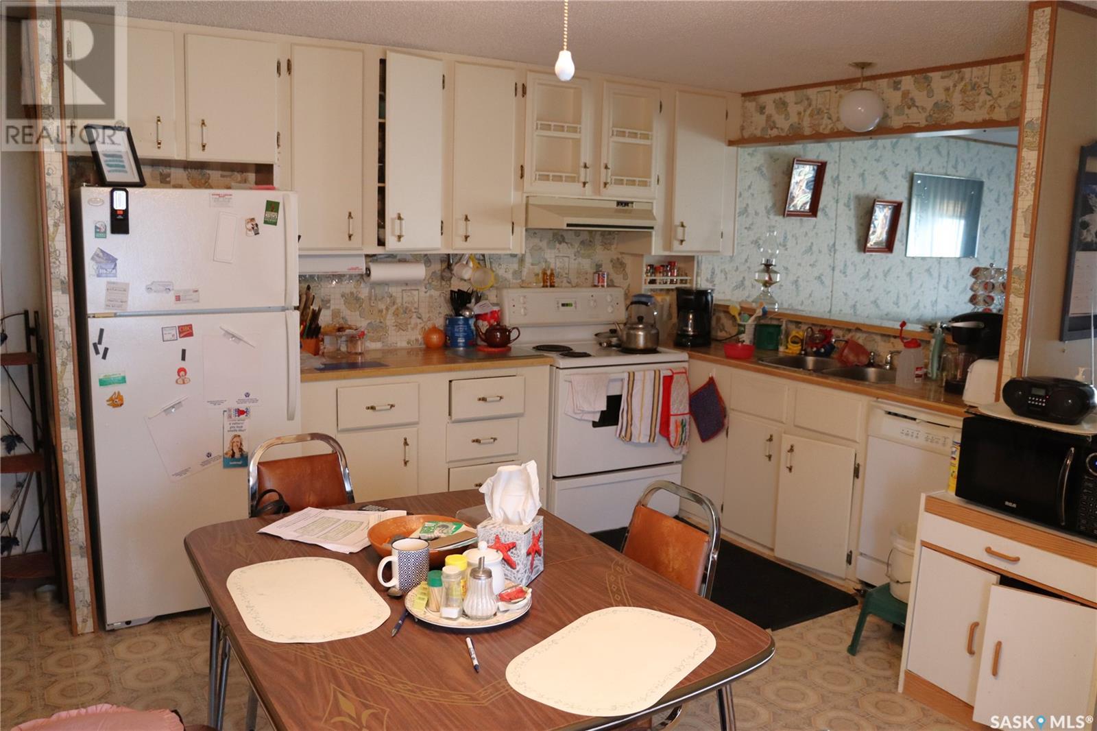 59 Eastview Trailer COURT