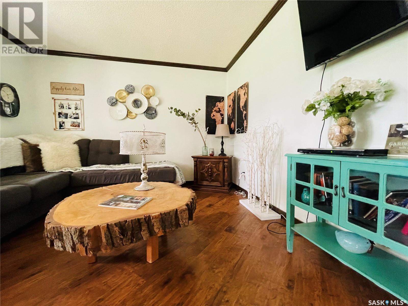 Coxby Acreage