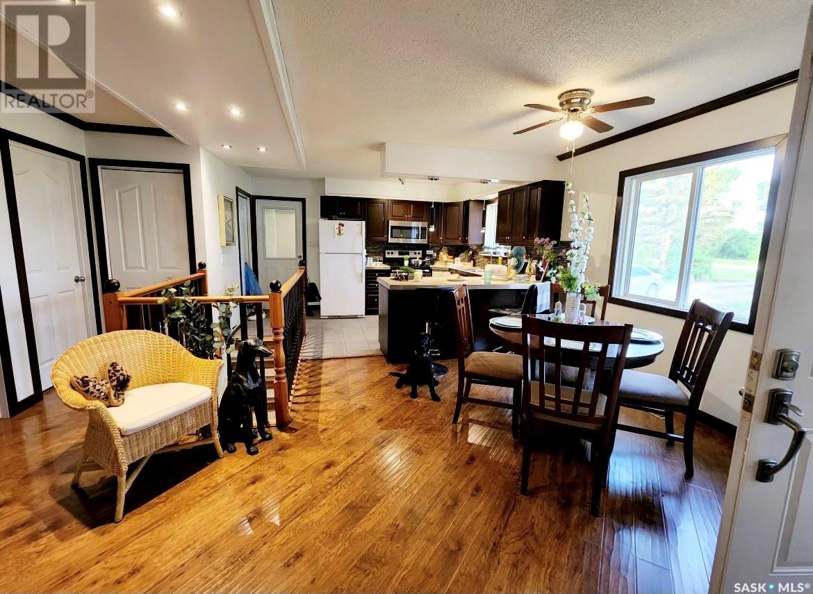 Coxby Acreage