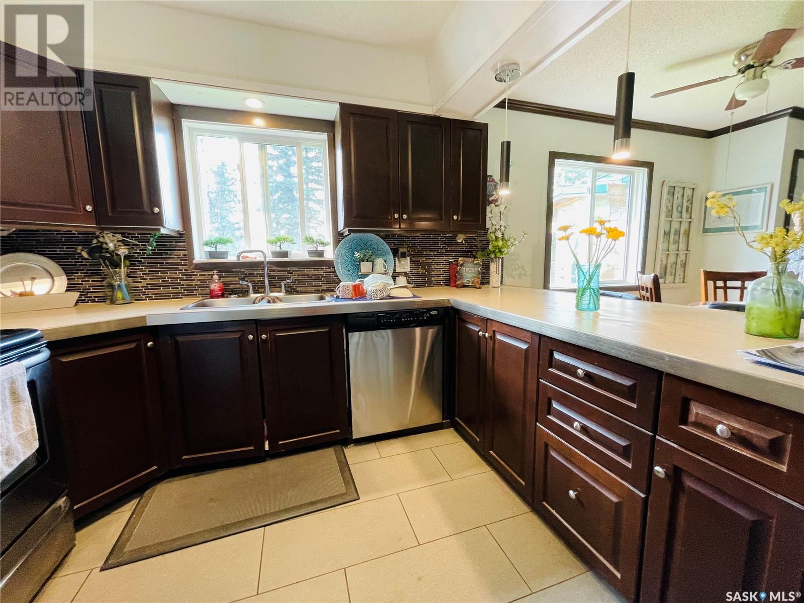 Coxby Acreage