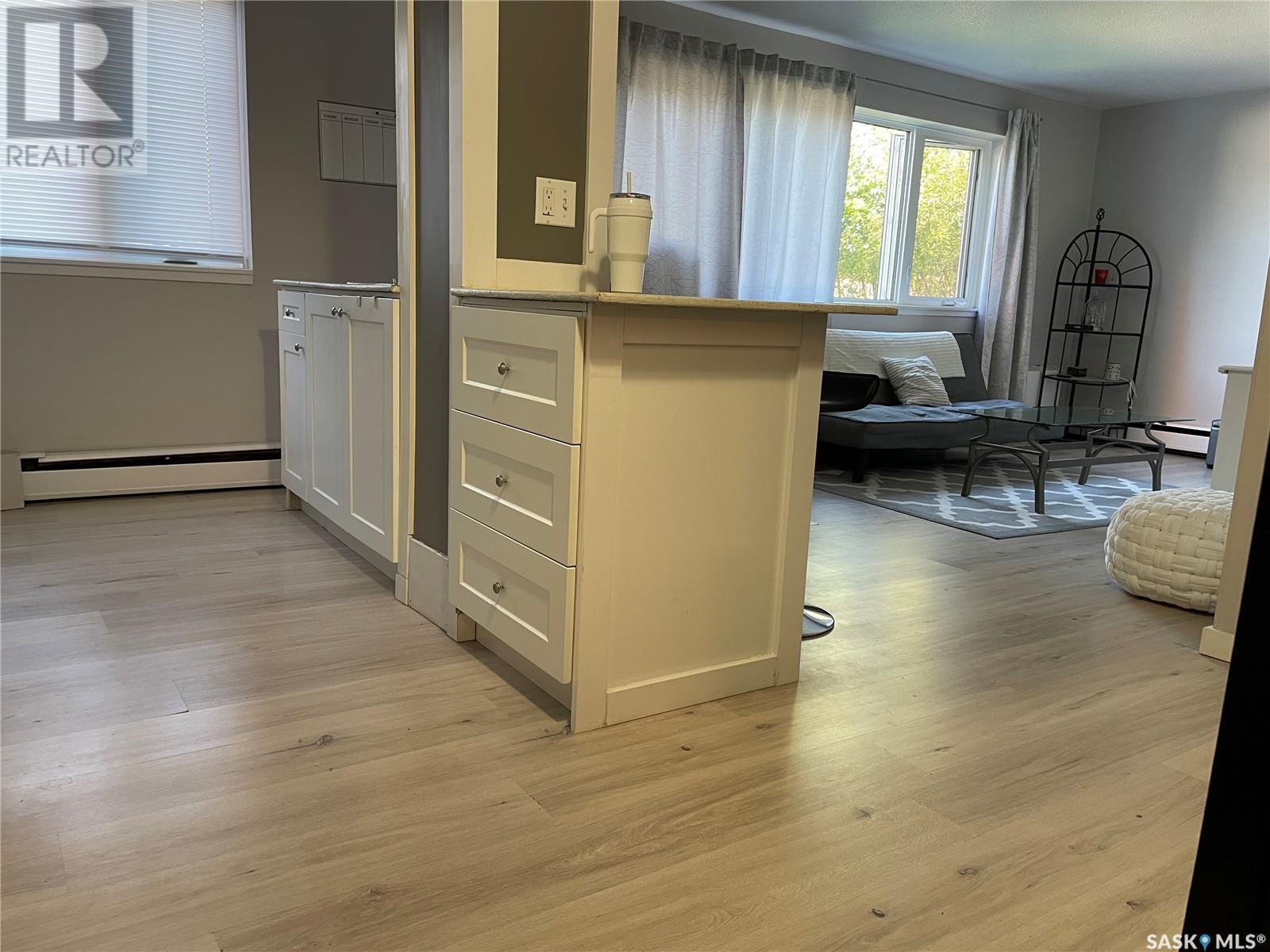 36 20th STREET W