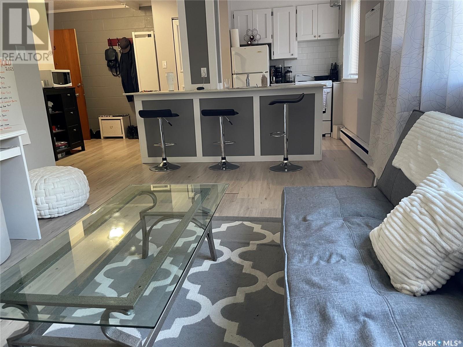 36 20th STREET W