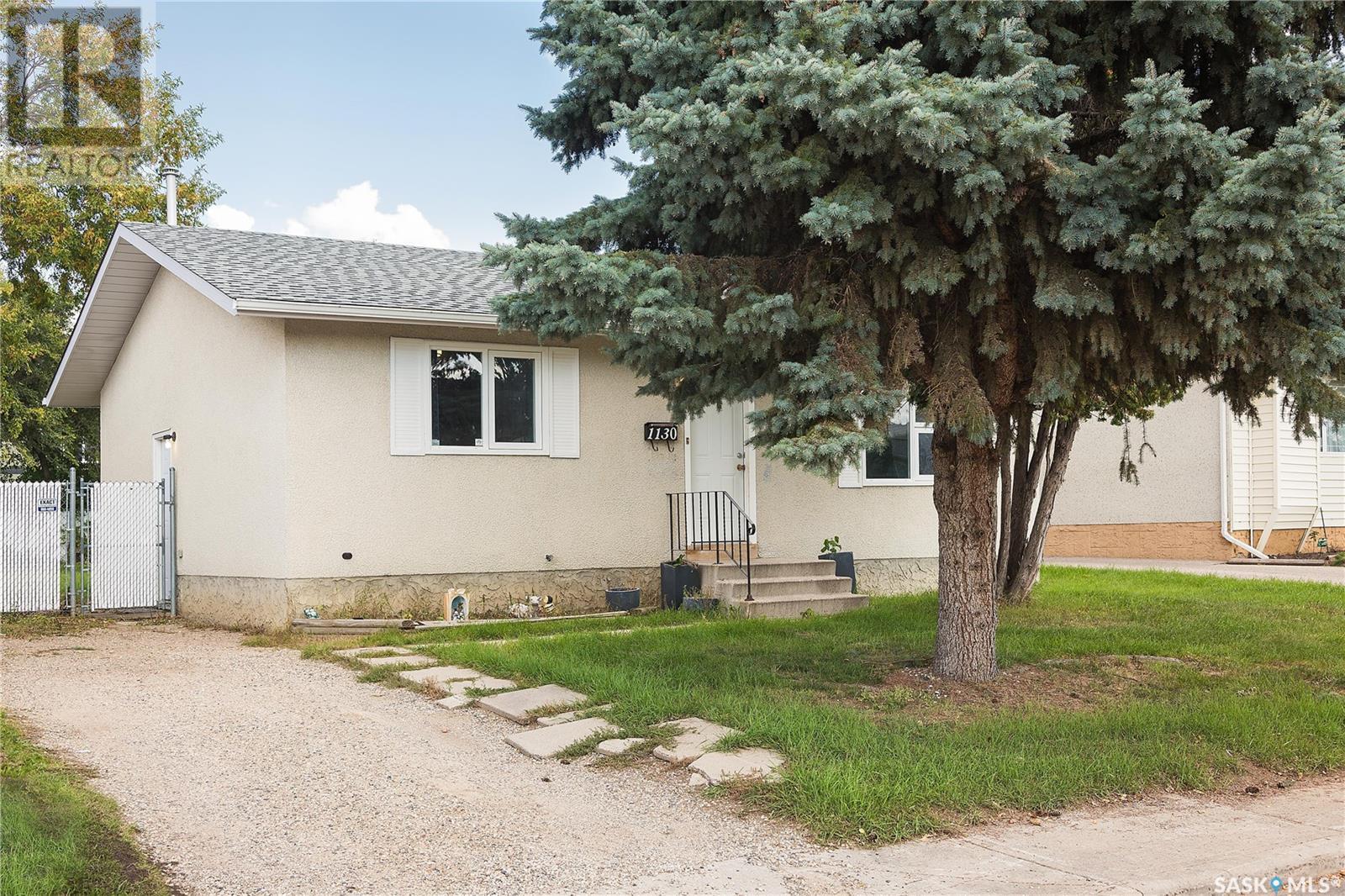 1130 Knox PLACE