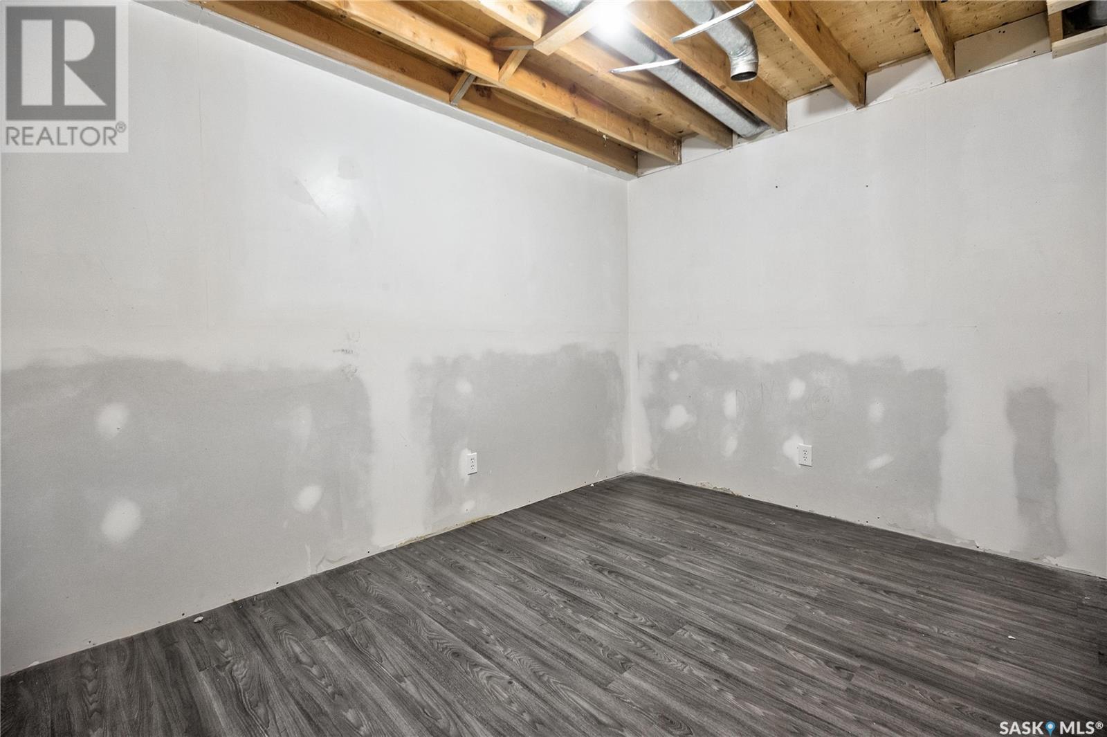 1130 Knox PLACE