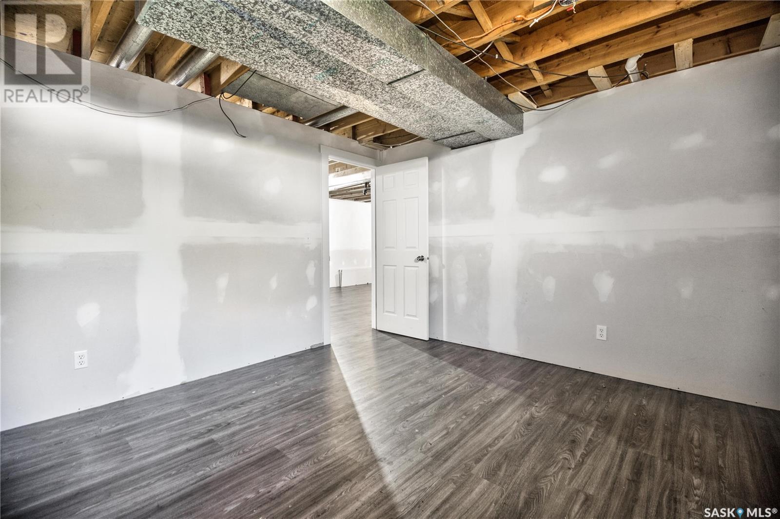 1130 Knox PLACE