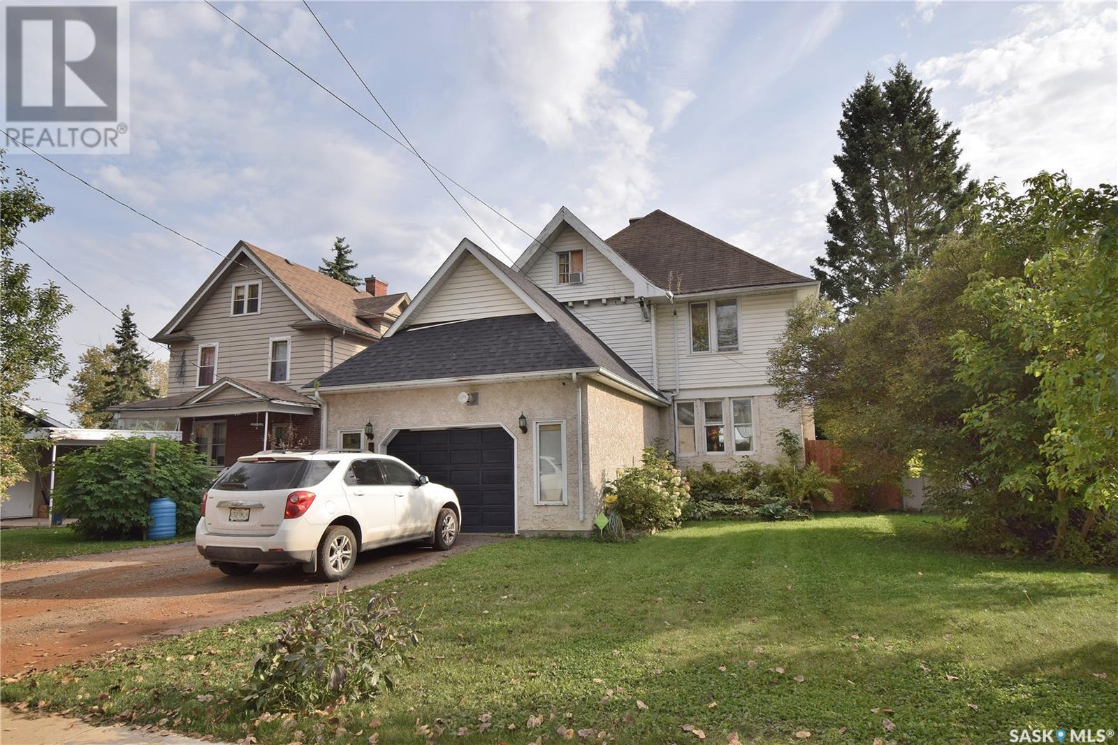 225 Riverside DRIVE