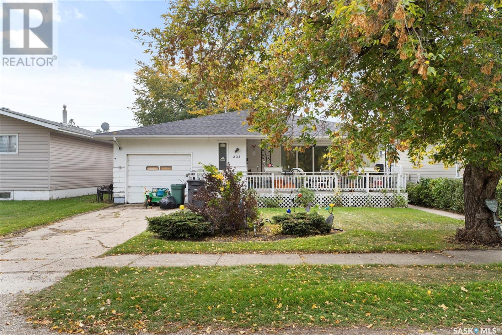 203 3rd STREET S