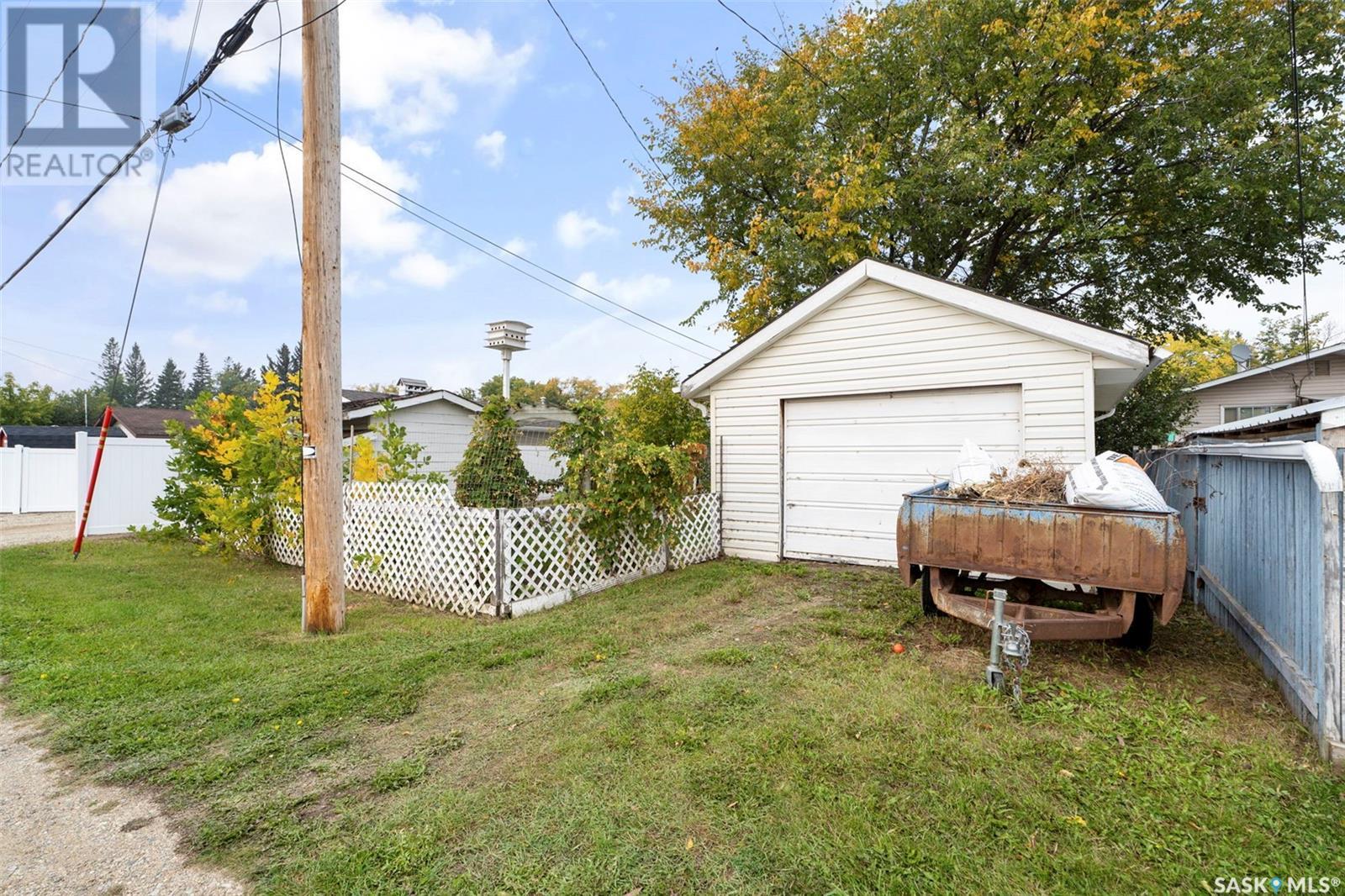 203 3rd STREET S