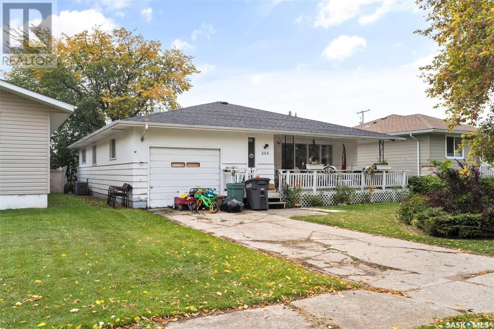 203 3rd STREET S